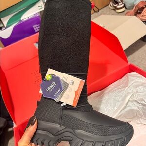 Hunter Red and White Packaging